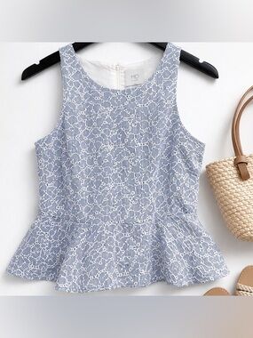HD in Paris Anthropologie Eyelet Peplum Top Blue White Size 6